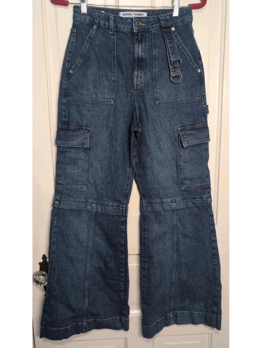Social Tourist Ultra High Rise Cargo Wide Leg Jeans Size 7R W28